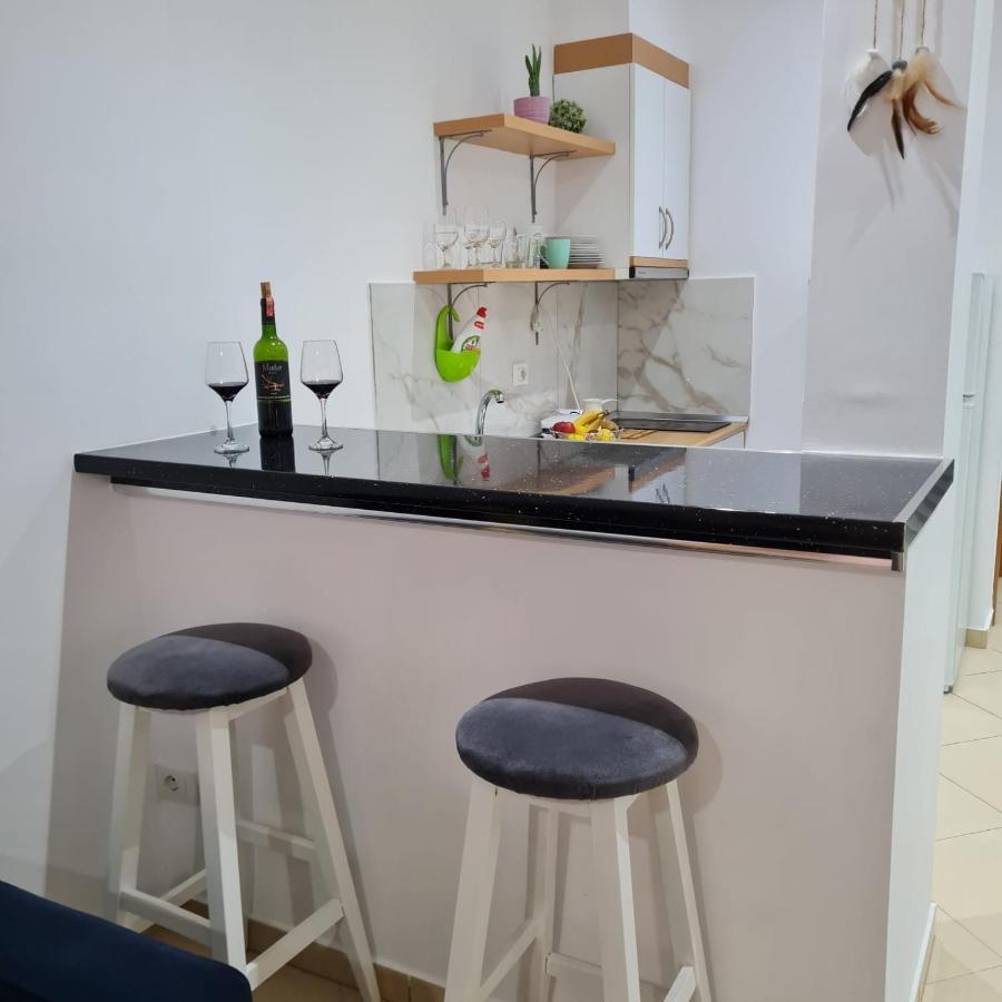 Studio By The Beach - Wlora Zewnętrze zdjęcie